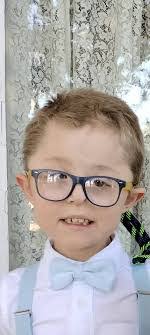 Kay Mays's Instagram, Twitter & Facebook