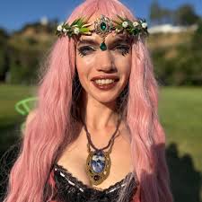 Living in a van with my daughter 🚐 #explorepage Sharing some of my story  with you live is so vulnerable for me. I can hear you crying with me,  Portland you made