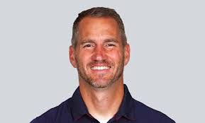 Ian Shields's Instagram, Twitter & Facebook