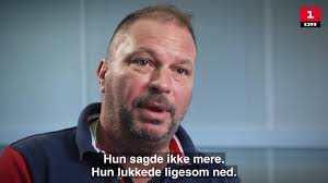 Thomas har levet hele sit liv uden at kende sin far. , Han ved ikke, hvor i  verden hans far er og er ikke engang sikker på, hvad han hedder, da hans  mor ikke ville tale om ham., Da Thomas' mor dør, ...