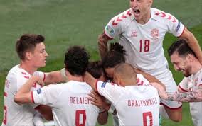 Berita bola terkini, live score sepak bola, dan informasi pertandingan liga eropa & indonesia terlengkap. Prediksi Wales Vs Denmark Di Euro 2020 Siapa Bikin Kejutan Kumparan Com