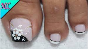 Más imágenes de uñas de pies con flores. Disenos De Unas Faciles Para Pies Flores Decoracion De Unas