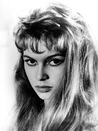 Image of Anna Livia Ryan, Ritratto pubblicitario di testa e spalle per