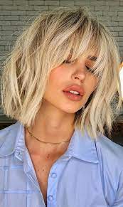 Insomma, il bob di media lunghezza è lo stile perfetto per chiunque ami osare e mettere in mostra la propria personalità. Bob Media Lunghezza Tante Idee E Foto A Cui Ispirarsi