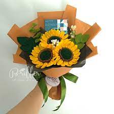 Kini saatnya membuat bunga matahari dari kain flanel. Jual Hand Bouquet Buket Bunga Flanel Sunflower Bunga Matahari Size S Kado Wisuda Ulang Tahun Di Lapak Briller Craft Bukalapak