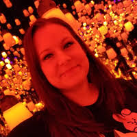 Sarah Latchaw's Instagram, Twitter & Facebook