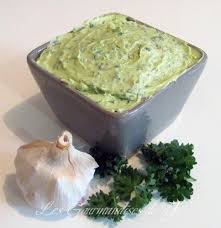 Beurre D Escargot Les Gourmandises De Ya Recettes De Cuisine Beurre D Escargot Cuisine Et Boissons