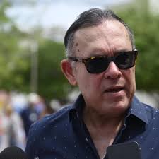 Efraín Cepeda: el barón azul que aspira a una nueva presidencia del Senado