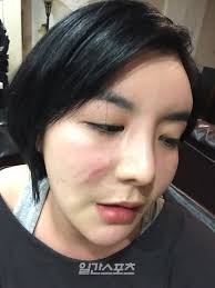 전생에 읽은 책 속 조연의 동생으로 다시 태어난 것까진 좋은데… 16살이 되는 생일날 아침, 언니가 특별한 걸 준비했다며 숲속에서 남자 하나를 주워 왔다?!! ì§ê²©ì¸í„°ë·° ì—ì´ë¯¸ æ¯ ì†¡ë¯¸ë ¹ ì¤'êµ­í–‰ 20ì¼ ì „ ì„¸ìƒì— ì´ëŸ°ì¼ì´ ì¤'ì•™ì¼ë³´