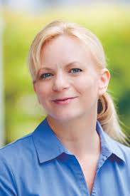 Amazon.com: Julia Collin Davison: books, biography, latest update