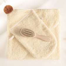 Newborns can stay warm and dry with a tommee tippee newborn baby towel. Baby Badcapes Little Zebra