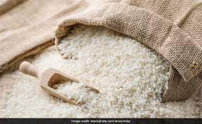 Foods beyond this time should not be eaten 3 hours prior to bedtime. Weight Loss Does Eating White Rice Make You Fat