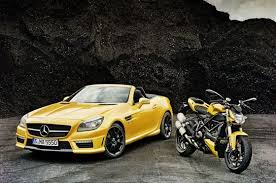 Mercedes Benz Slk 55 Amg And Ducati Streetfighter 848 Mercedes Benz Slk Ducati Mercedes Slk