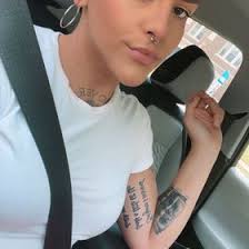 Mariah Davies (mariah5480)