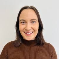 Stephanie Mccaig's Instagram, Twitter & Facebook