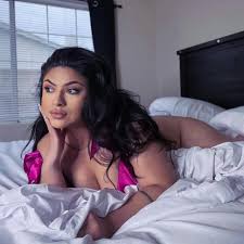 Mary Alice Jenni - Free pics, galleries & more at Babepedia