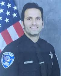 Göçmen olarak gittiği ABD'de 10 yıl polislik yapan Erdal Kaya, "Türkiye'de  Suriyeli polis olur mu?" tartışmasını değerlendirdi