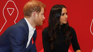 See more ideas about meghan markle outfits, meghan markle, meghan markle style. Erste Ex Frau Rechnet Knallhart Mit Meghans Vater Thomas Ab Promiflash De