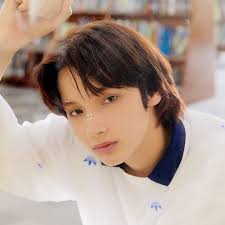 Txt huening kai fandom name: Txt Huening Kai íœ´ë‹ì¹´ì´ Profile Name Age Birthday Height Discography Hallyulife Korean Star Profiles Hallyulife Com