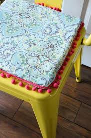 Browse outdoor patio cushions for patio furniture, chairs, ottomans, benches and more at cushion connection. Diy No Sew Reversible Chair Cushions Waverly Inspirations