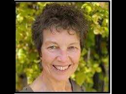 Linda Suhr's Instagram, Twitter & Facebook