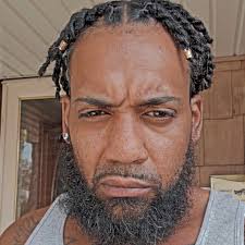 Where can I get a black grille??? Pic for attention