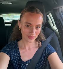 outlived by flowers 🥀