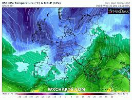 A 17 heures, la pression atmosphérique au niveau de la mer sur la commune, est de 1020 hectopascals. Actualites Meteo Plusieurs Risques Neigeux En France Ces Prochains Jours 30 12 2020