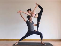 Do not hesitate to try these yoga poses for two people either you are a beginner or an advanced yogi. Advance Couple Yoga Asanas For A Happier Life Hellopost