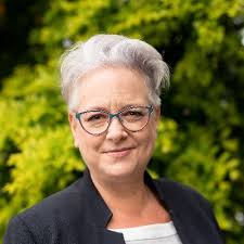 Leanne Atkinson (@Leanne_Atkinson)