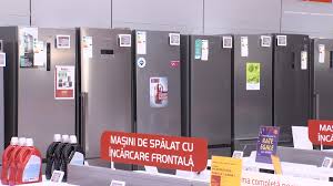 Acesta ar fi trebuit să fie în vigoare încă din decembrie, însă programul rabla pentru electrocasnice destinat persoanelor fizice trebuia să fie lansat cu doar câteva minute în urmă. Rabla 2021 Pentru Electrocasnice De Vineri Romanii Pot Cere Vouchere Pentru A È™i CumpÄƒra Electrocasnice Noi Video Observatornews Ro