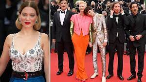 But the glitz doesn't end there. Szwixsmno25qqm