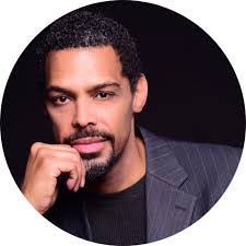 Alex Foti's Instagram, Twitter & Facebook