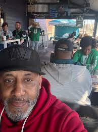 Sitting in an Eagles nest waiting for them to finish off Dallas, so we can  Finish off dem Falcons #COMMANDERSNATIONISEVERYWHERE