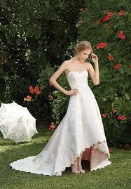 Go for a clean, classic and totally modern tea length style instead! Tea Length Wedding Dresses The Knot