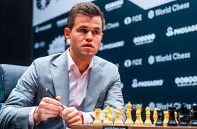 Cet article concerne les championnats du monde communément appelés vgc. Magnus Carlsen C Est Le Barca Championnats Du Monde D Echecs 14 Novembre 2018 Sofoot Com