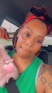 Carmella Carson's Instagram, Twitter & Facebook