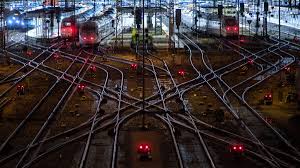 We did not find results for: Deutsche Bahn Neuer Tarifvertrag Fur Lokfuhrer Streiks Abgewendet Wirtschaft