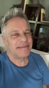 Diferencia entre Abejas y Moscas: ¿Cuál Eres?