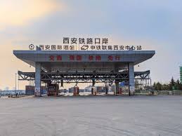Das haus der frau befindet sich laut dem fernsehsender guangdong in einer grube mitten in der vierspurigen verkehrsverbindung. China Cargo Partner Startet Intermodalservice Bis Westchina Schienenguterverkehr Seefracht News Transport Die Zeitung Fur Den Guterverkehr Lkw Speditionen Fuhrpark Nutzfahrzeuge Verkehrspolitik Wirtschaft