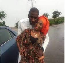 Tirkashi ankara sakin wani sabon videon batsa na maryam booth tsirara kalli videon kannywood hausa. Labaran Batsa Yola Ansami Badiyon Batsa Na Farko Wanda Wasu Yan Mata Sukayi Youtube Labaran Batsa Yola Download Labaran Batsa To Mp3 And Mp4 For Free Movie Oasis