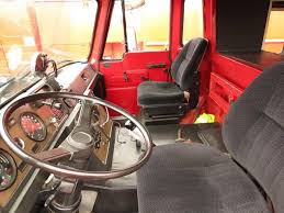 El Interior De La Cabina Dodge C17 Provenia Del Diseno Original Barreiros Camiones Clasicos Camiones Freightliner Camion Clasico