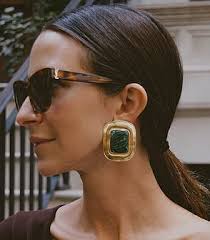 GIFT GUIDE: Shopping expert reveals tips to help you save money this  Christmas