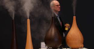 You will almost certainly still have noticeable symptoms, as the humidifier isn't removing allergens from your environment. Do Humidifiers Help With Allergies