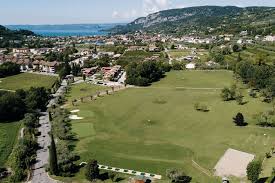 7,167 likes · 35 talking about this · 14,738 were here. Poiano Garda Resort Hotel E Appartamenti Sul Lago Di Garda Familygo