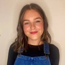 Kelly Mcnulty's Instagram, Twitter & Facebook