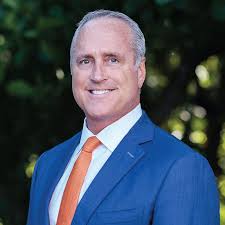 Paul Burkhart's Instagram, Twitter & Facebook