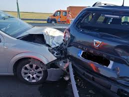 Flote auto 16 iulie 2021 categorie. Carambol Pe Autostrada A2 DouÄƒ Autoturisme Si O AutoutilitarÄƒ Implicate In Accident Trafic RestricÅ£ionat