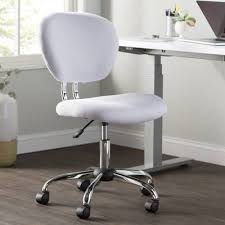 Comm Office Heyworth Reversible L Shape Executive Desk Reviews Wayfair In 2020 Office Chair Mesh Task Chair White Desk Chair