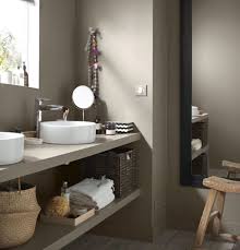 Chez leroy merlin, vous trouvez toujours les solutions les plus adaptées à votre. Salle De Bains Top 5 Des Couleurs Tendances En 2021